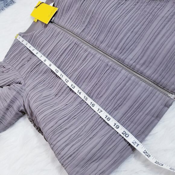 SoCa St. John Taupe Cropped Blazer - Picture 12 of 14